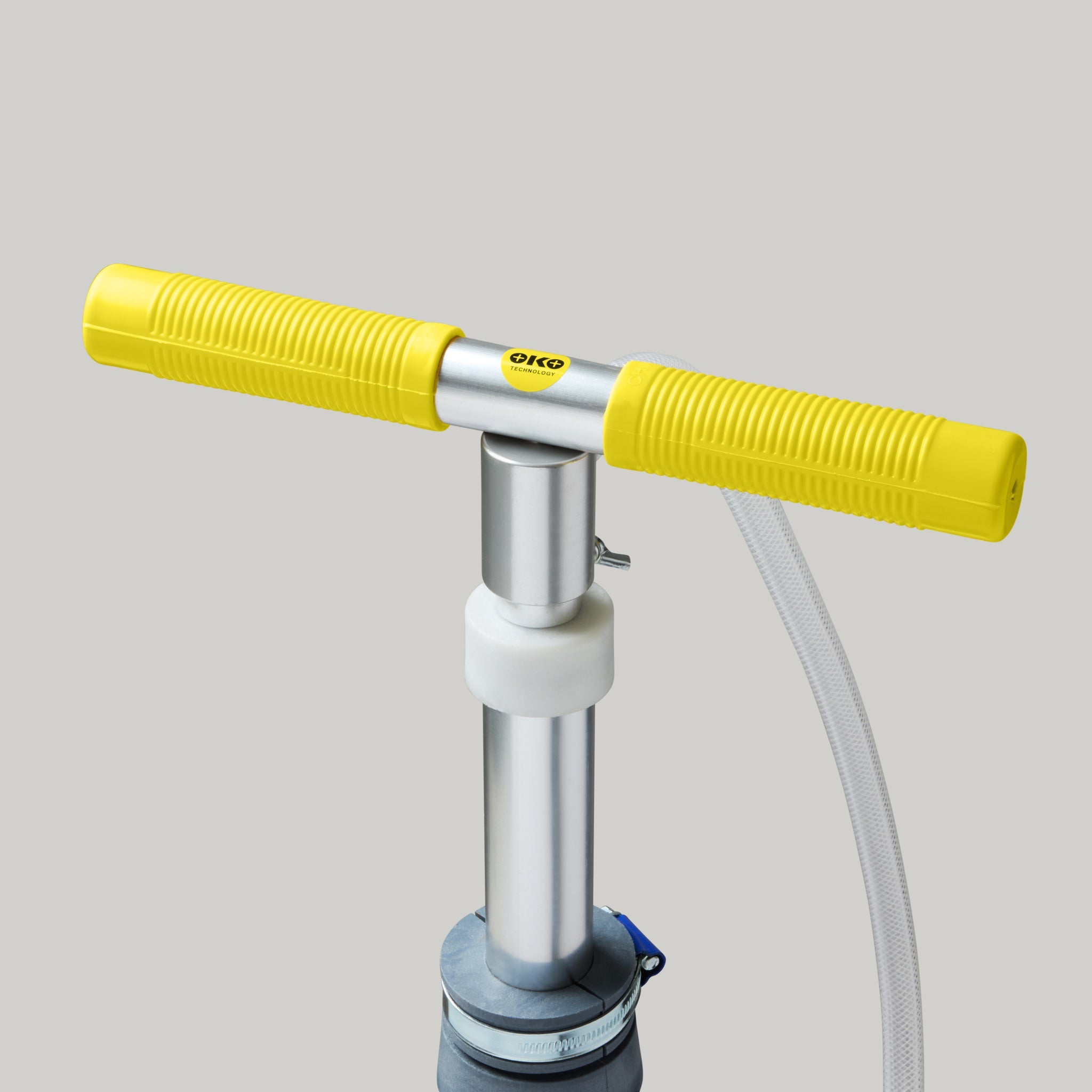 Pump T-handle and body detail